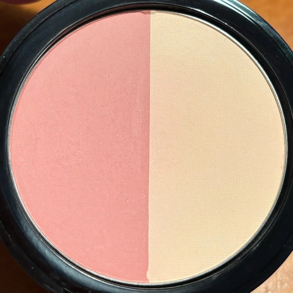 Kat Von D Two Tone Blush Mickey + Mallory
